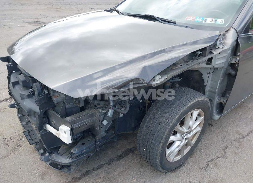 Photo 6 of 2014 Mazda Mazda3 I GRAND TOURING (VIN JM1BM1W7XE1163277)