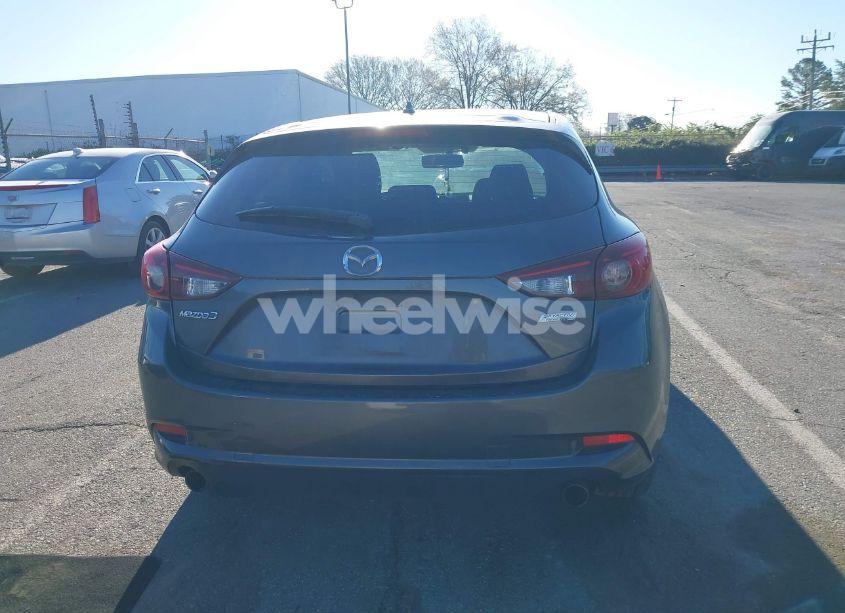 Photo 16 of 2017 Mazda Mazda3 SPORT (VIN JM1BN1K76H1120806)
