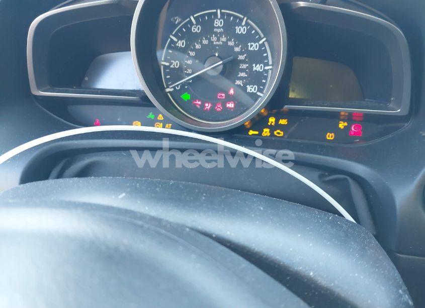 Photo 7 of 2017 Mazda Mazda3 SPORT (VIN JM1BN1K76H1120806)