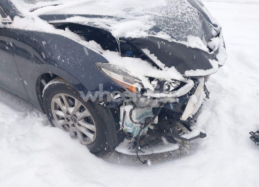 Photo 17 of 2017 Mazda Mazda3 SPORT (VIN JM1BN1K78H1128812)