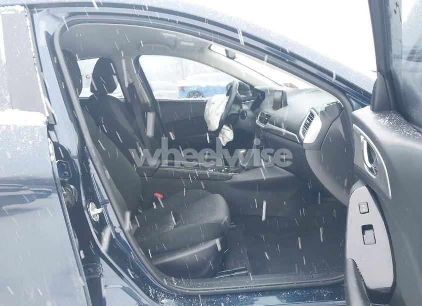 Photo 5 of 2017 Mazda Mazda3 SPORT (VIN JM1BN1K78H1128812)