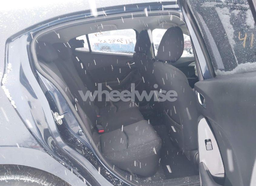 Photo 8 of 2017 Mazda Mazda3 SPORT (VIN JM1BN1K78H1128812)