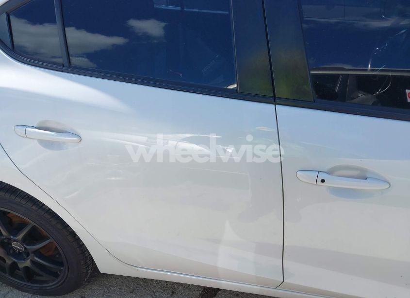 Photo 13 of 2017 Mazda Mazda3 GRAND TOURING (VIN JM1BN1M36H1119293)