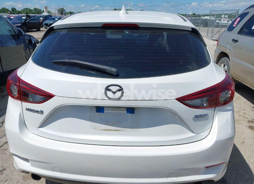 Photo 16 of 2017 Mazda Mazda3 GRAND TOURING (VIN JM1BN1M36H1119293)