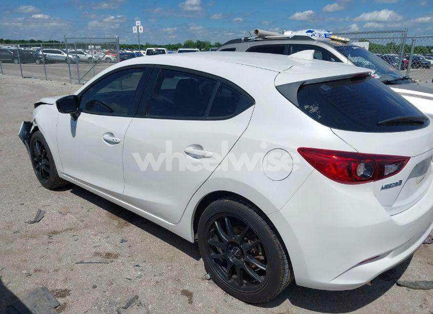 Photo 3 of 2017 Mazda Mazda3 GRAND TOURING (VIN JM1BN1M36H1119293)