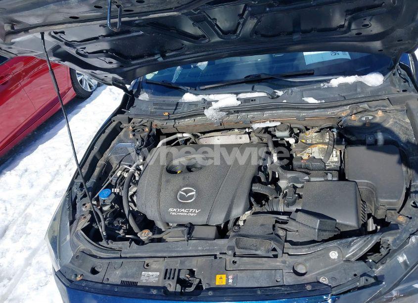 Photo 10 of 2017 Mazda Mazda3 SPORT (VIN JM1BN1U70H1100127)