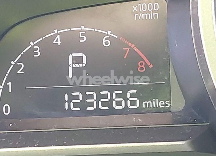 Photo 16 of 2017 Mazda Mazda3 SPORT (VIN JM1BN1U70H1100127)