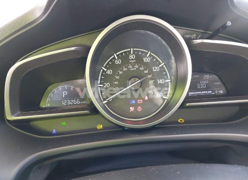 Photo 7 of 2017 Mazda Mazda3 SPORT (VIN JM1BN1U70H1100127)