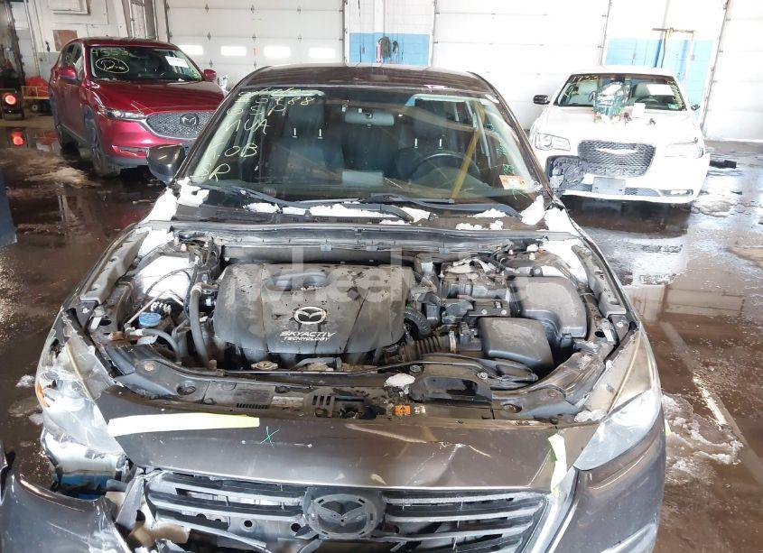 Photo 10 of 2017 Mazda Mazda3 SPORT (VIN JM1BN1U70H1100788)