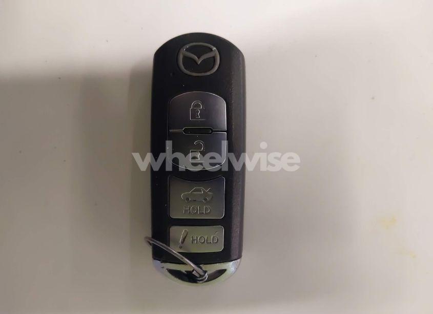 Photo 11 of 2017 Mazda Mazda3 SPORT (VIN JM1BN1U70H1100788)