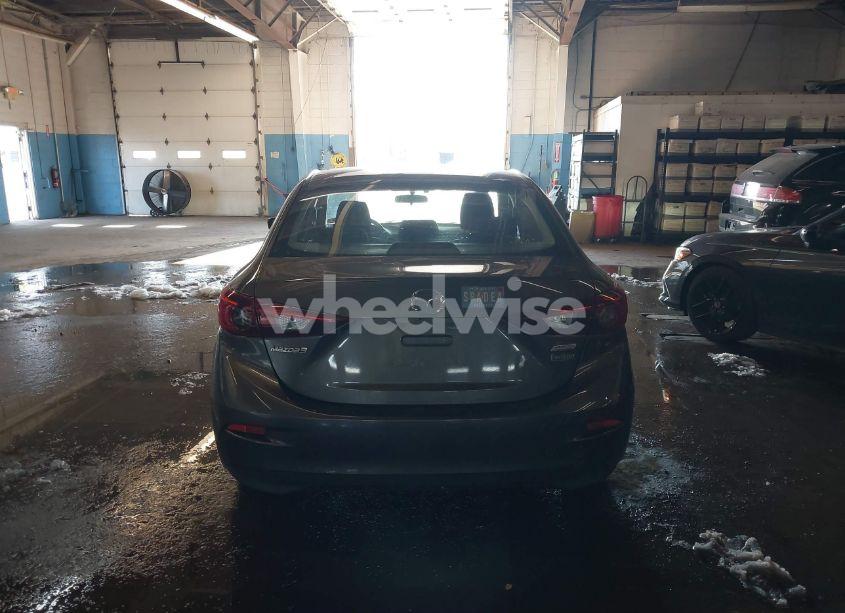 Photo 16 of 2017 Mazda Mazda3 SPORT (VIN JM1BN1U70H1100788)
