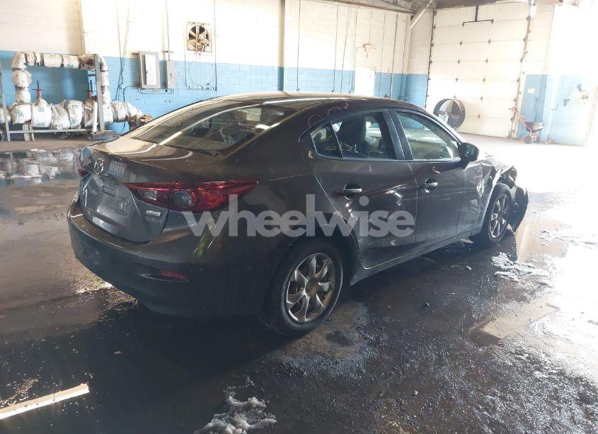 Photo 4 of 2017 Mazda Mazda3 SPORT (VIN JM1BN1U70H1100788)