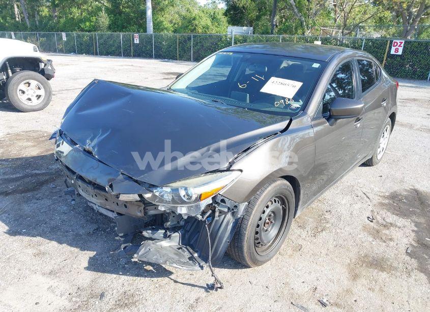 Photo 6 of 2017 Mazda Mazda3 SPORT (VIN JM1BN1U74H1100986)