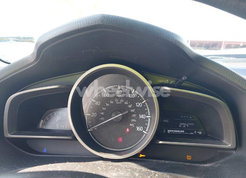 Photo 7 of 2017 Mazda Mazda3 SPORT (VIN JM1BN1U74H1100986)