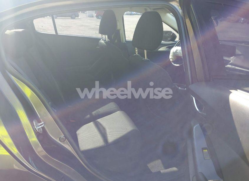 Photo 8 of 2017 Mazda Mazda3 SPORT (VIN JM1BN1U74H1100986)