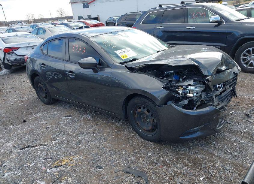 2017 Mazda Mazda3 SPORT (VIN JM1BN1U77H1100514) main photo