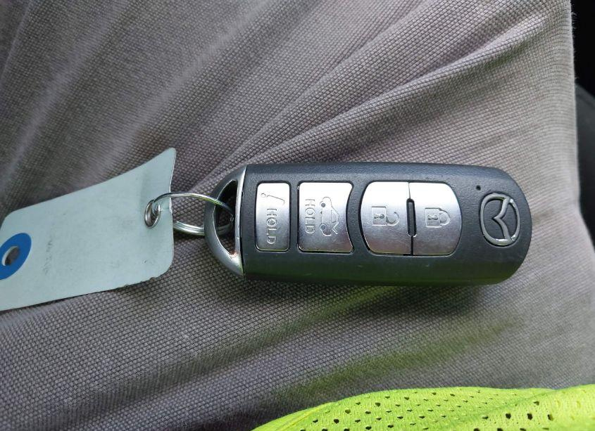 Photo 11 of 2017 Mazda Mazda3 SPORT (VIN JM1BN1U77H1100514)