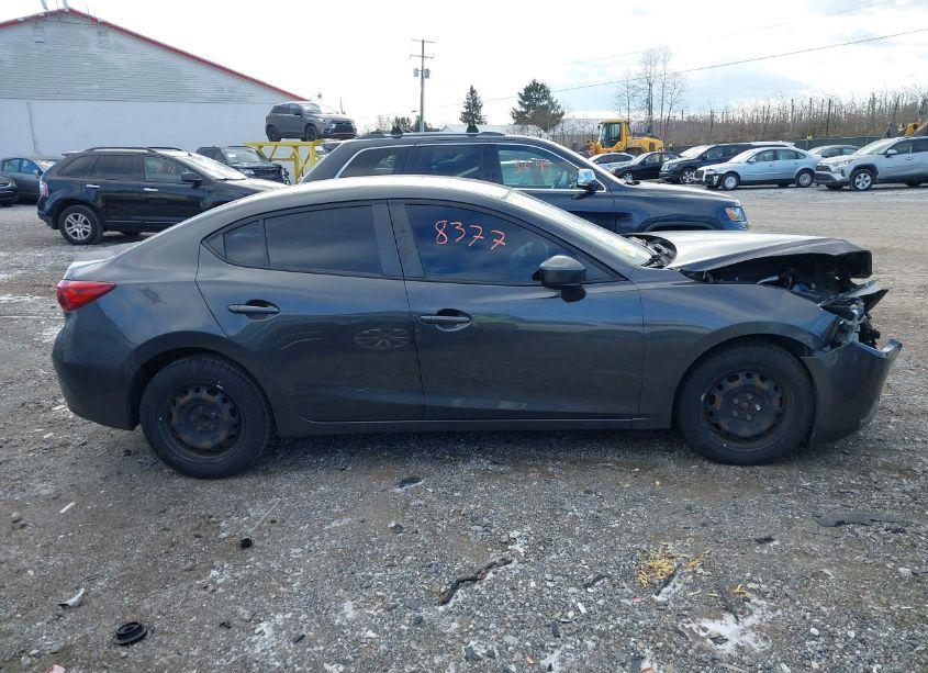 Photo 14 of 2017 Mazda Mazda3 SPORT (VIN JM1BN1U77H1100514)