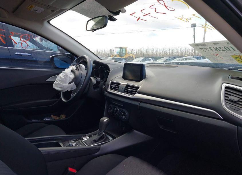 Photo 5 of 2017 Mazda Mazda3 SPORT (VIN JM1BN1U77H1100514)