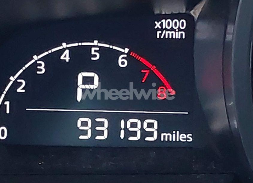 Photo 15 of 2018 Mazda Mazda3 TOURING (VIN JM1BN1V30J1155551)