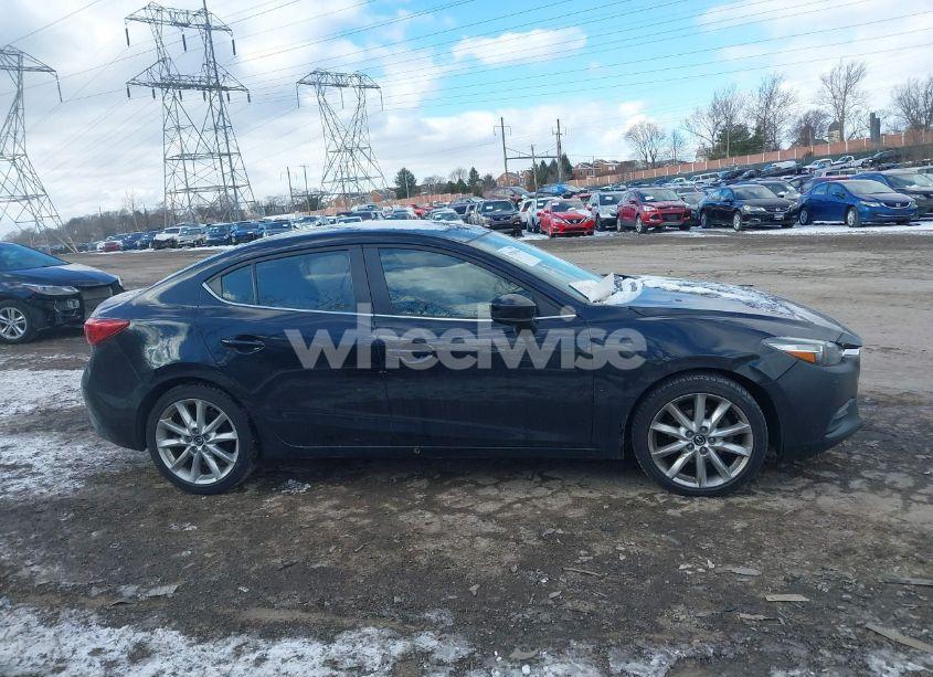 Photo 13 of 2017 Mazda Mazda3 TOURING (VIN JM1BN1V75H1105385)