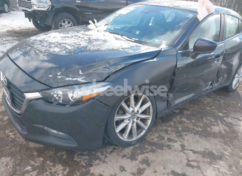 Photo 6 of 2017 Mazda Mazda3 TOURING (VIN JM1BN1V75H1105385)