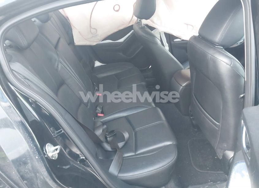 Photo 8 of 2017 Mazda Mazda3 TOURING (VIN JM1BN1V75H1105385)