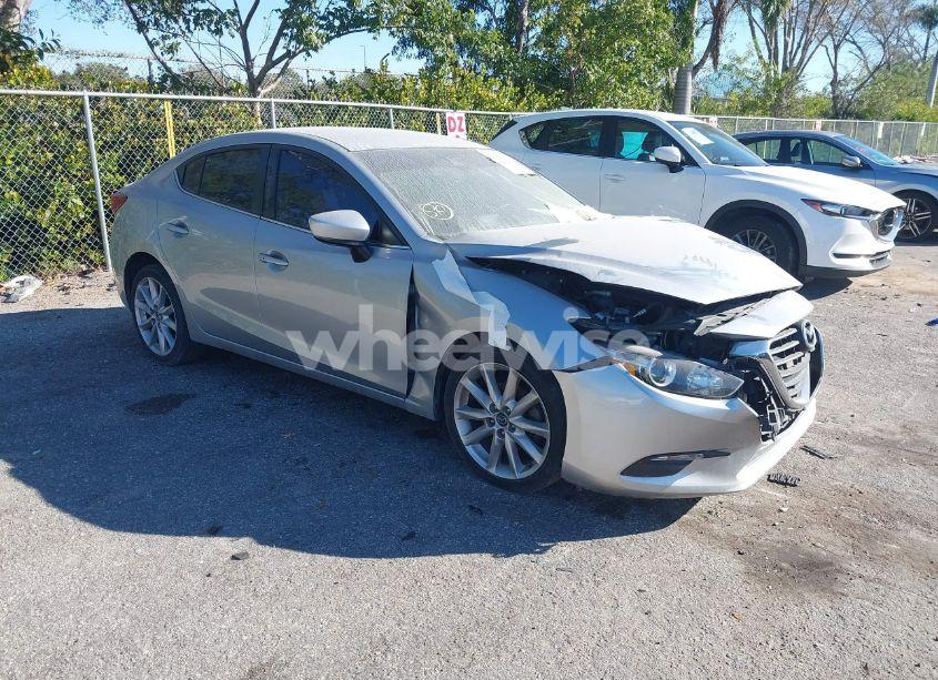 2017 Mazda Mazda3 TOURING (VIN JM1BN1V78H1102612) main photo