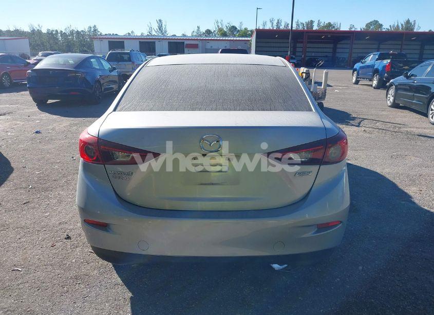 Photo 16 of 2017 Mazda Mazda3 TOURING (VIN JM1BN1V78H1102612)