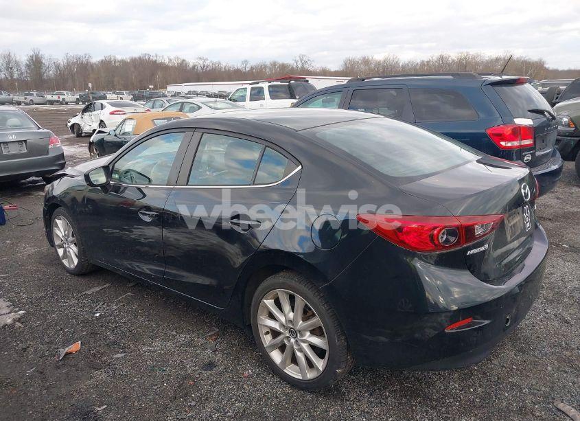 Photo 14 of 2017 Mazda Mazda3 TOURING (VIN JM1BN1V78H1141670)