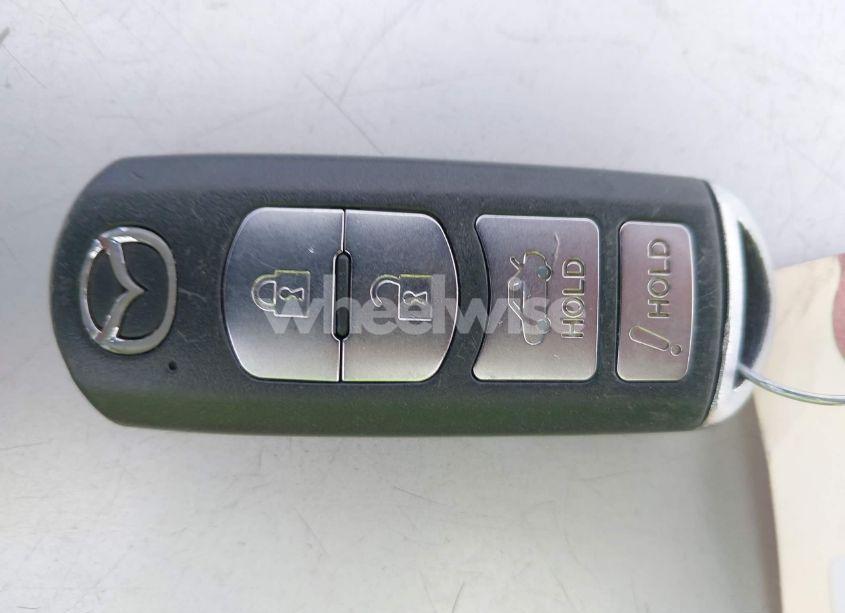 Photo 11 of 2017 Mazda Mazda3 GRAND TOURING (VIN JM1BN1W3XH1140225)