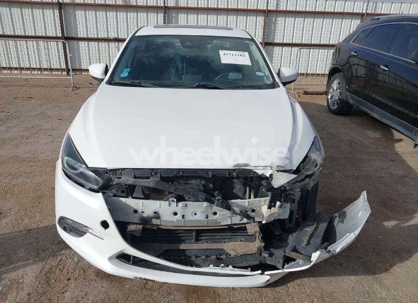 Photo 12 of 2017 Mazda Mazda3 GRAND TOURING (VIN JM1BN1W3XH1140225)