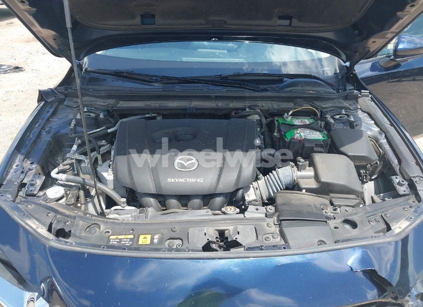 Photo 10 of 2021 Mazda Mazda3 2.5 S (VIN JM1BPAAL6M1331460)