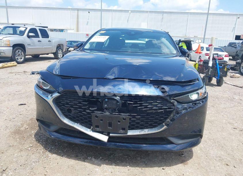 Photo 12 of 2021 Mazda Mazda3 2.5 S (VIN JM1BPAAL6M1331460)