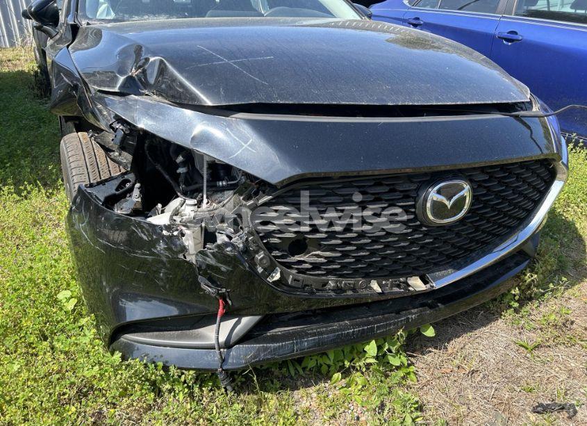 Photo 6 of 2021 Mazda Mazda3 2.5 S (VIN JM1BPAAL9M1323885)