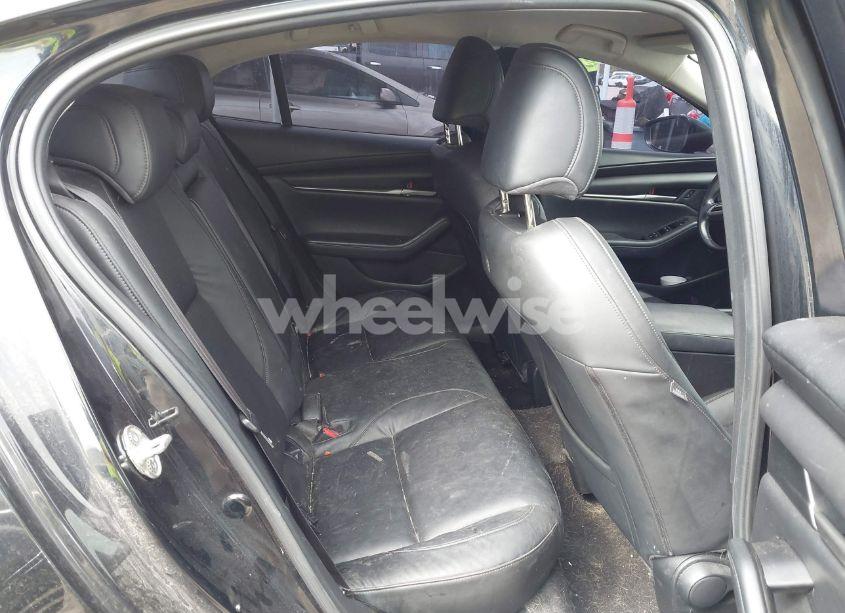 Photo 8 of 2021 Mazda Mazda3 (VIN JM1BPABL0M1320646)