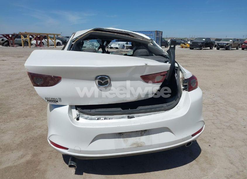 Photo 15 of 2021 Mazda Mazda3 SELECT (VIN JM1BPABL0M1333705)