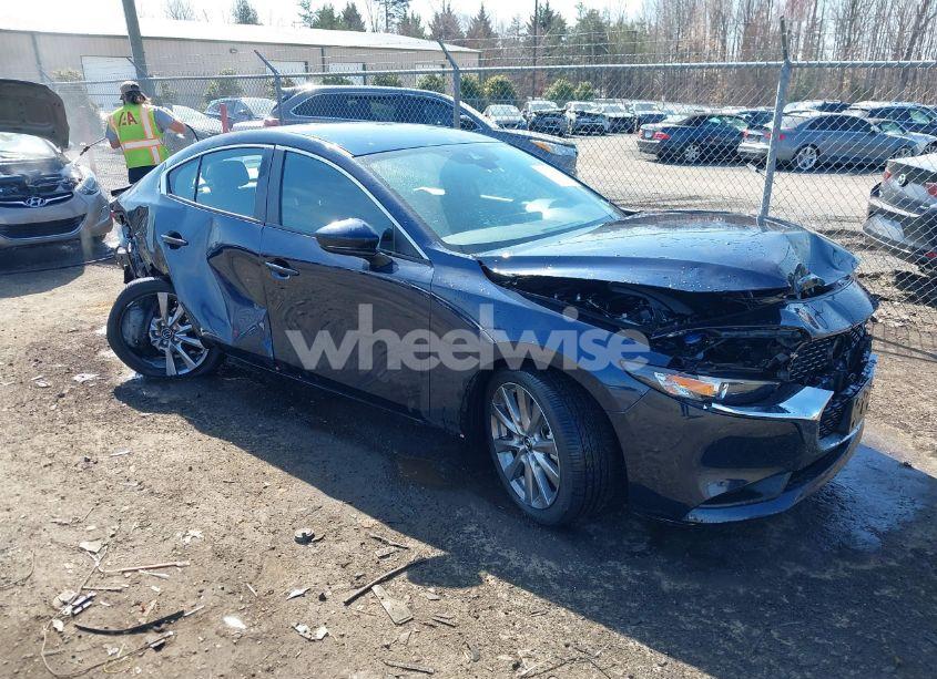 2021 Mazda Mazda3 SELECT (VIN JM1BPABL4M1326899) main photo