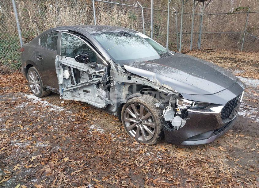 2021 Mazda Mazda3 SELECT (VIN JM1BPABL4M1339748) main photo