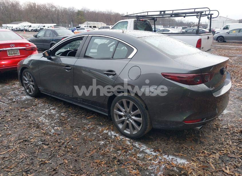 Photo 3 of 2021 Mazda Mazda3 SELECT (VIN JM1BPABL4M1339748)