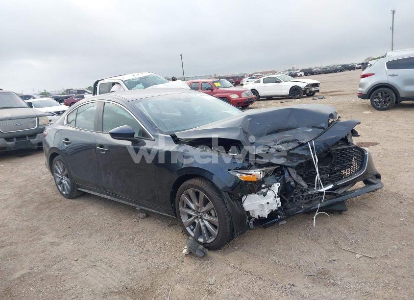 Photo 13 of 2021 Mazda Mazda3 SELECT (VIN JM1BPABL5M1316480)