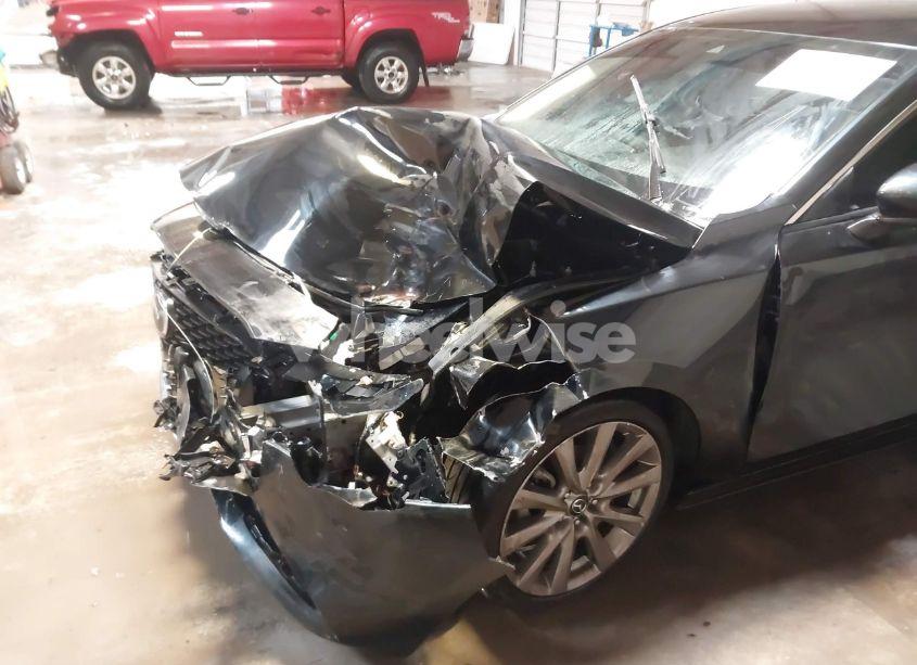 Photo 6 of 2021 Mazda Mazda3 SELECT (VIN JM1BPABL5M1316530)