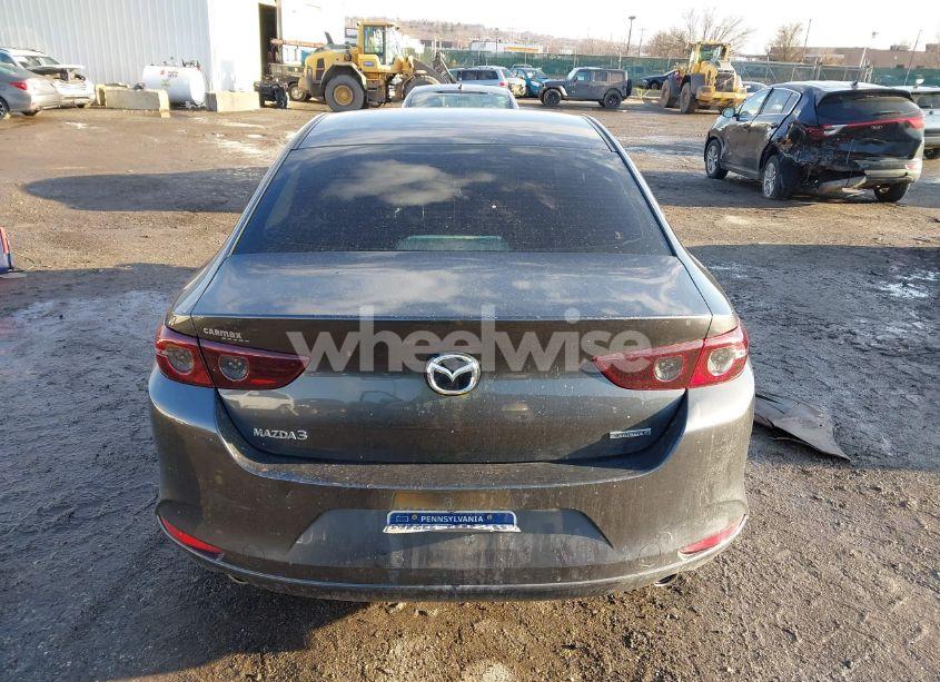 Photo 15 of 2021 Mazda Mazda3 (VIN JM1BPABL8M1341101)