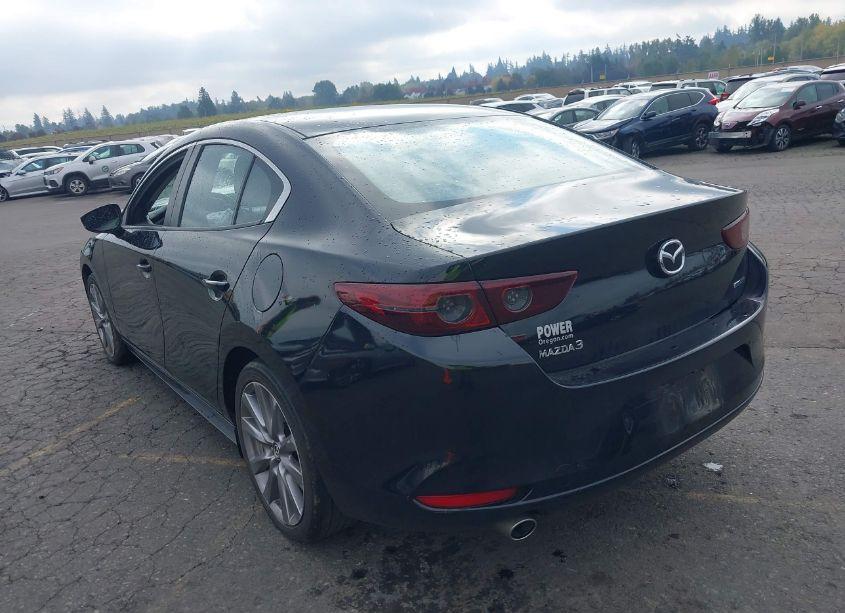 Photo 3 of 2021 Mazda Mazda3 SELECT (VIN JM1BPABL9M1330527)
