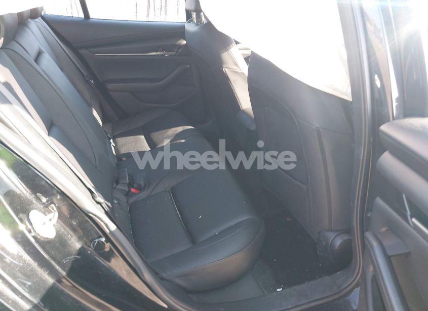 Photo 8 of 2021 Mazda Mazda3 SELECT (VIN JM1BPABLXM1337566)