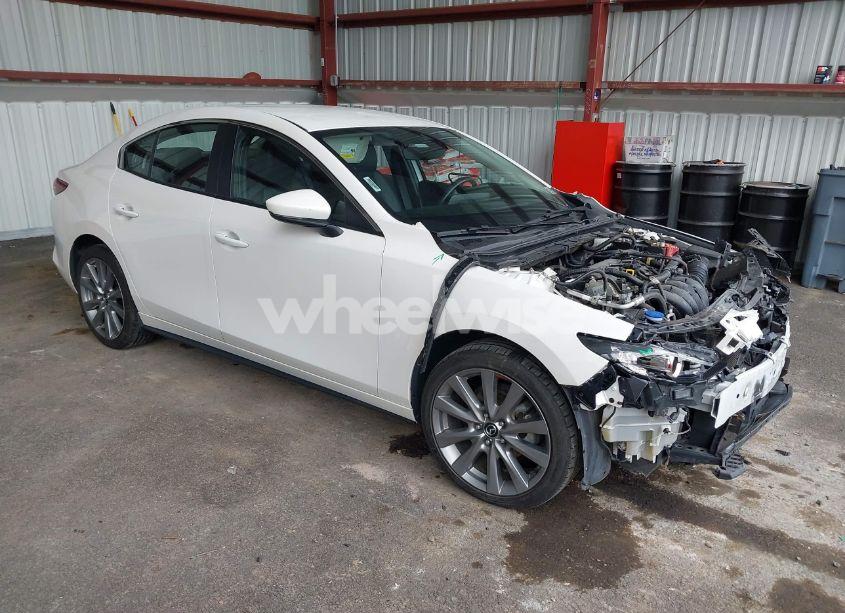 2019 Mazda Mazda3 SELECT PACKAGE (VIN JM1BPACL2K1106916) main photo