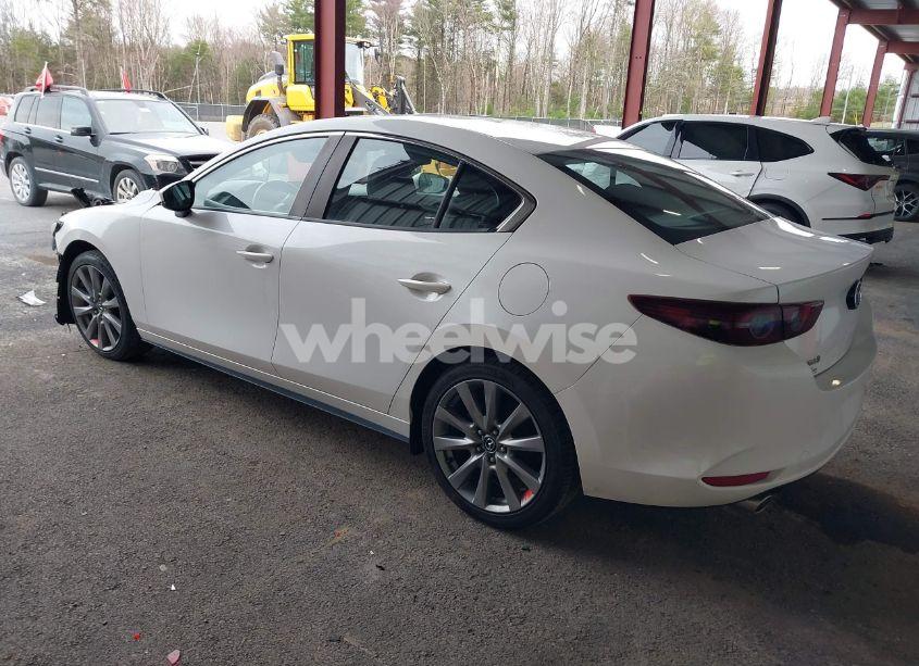 Photo 3 of 2019 Mazda Mazda3 SELECT PACKAGE (VIN JM1BPACL2K1106916)