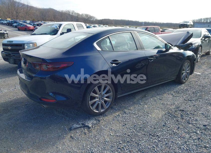 Photo 4 of 2019 Mazda Mazda3 SELECT PACKAGE (VIN JM1BPACL4K1112474)