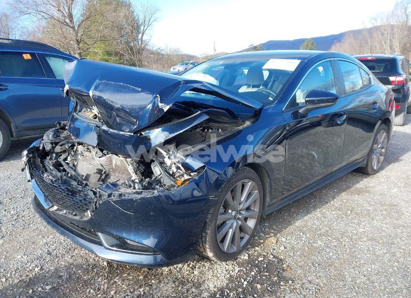 Photo 6 of 2019 Mazda Mazda3 SELECT PACKAGE (VIN JM1BPACL4K1112474)