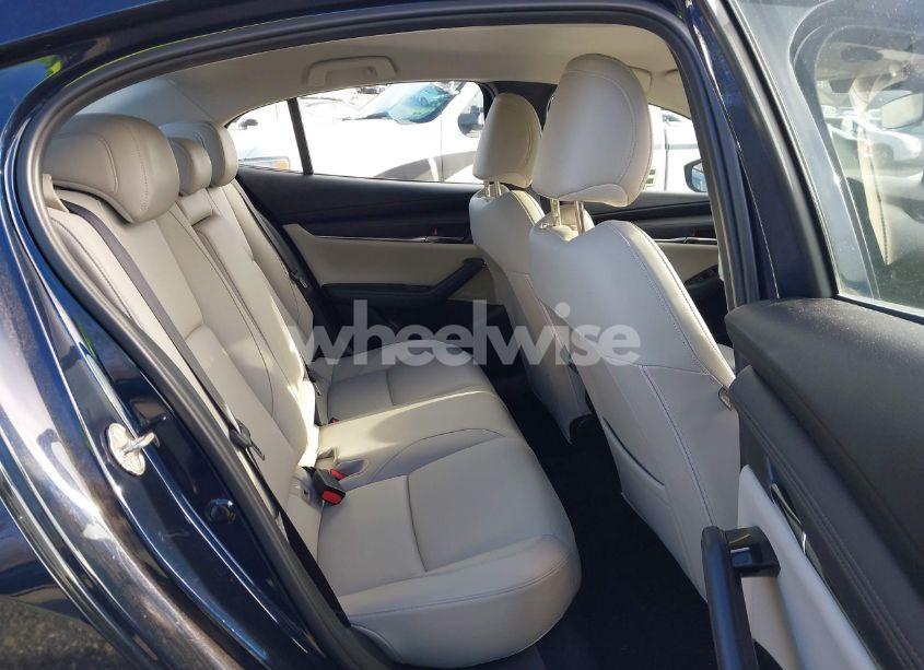 Photo 8 of 2019 Mazda Mazda3 SELECT PACKAGE (VIN JM1BPACL4K1112474)